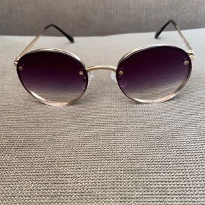 Qua aus two tone sunglasses